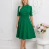 rochie-verde-eleganta-cu-nasturi-perla-si-curea-in-talie