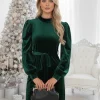 rochie-verde-eleganta-cu-umeri-bufanti