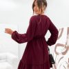 rochie-visinie-cu-decolteu-petrecut-si-maneci-bufante
