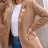 sacou-elegant-din-cu-revere-crestate-si-brose-aurii