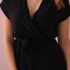 salopeta-cu-decolteu-petrecut-si-cordon-in-talie-neagra