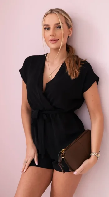 salopeta-cu-decolteu-petrecut-si-cordon-in-talie-neagra