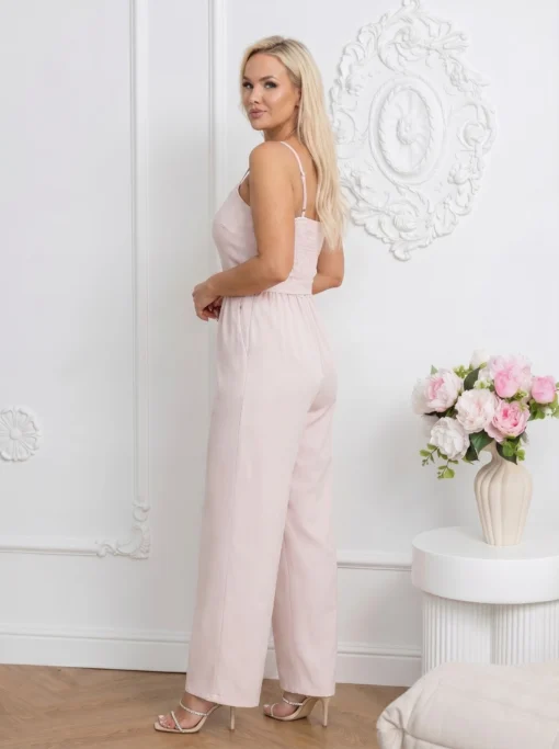 salopeta-eleganta-cu-decolteu-petrecut