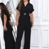 salopeta-eleganta-neagra-cu-decolteu-petrecut