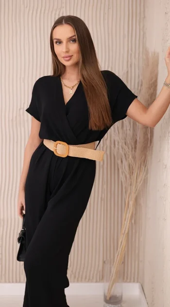 salopeta-neagra-cu-decolteu-petrecut-si-curea-impletita