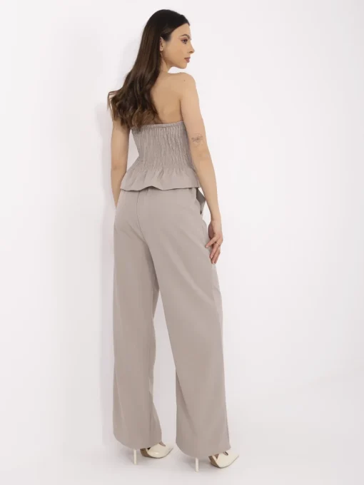 set-bej-elegant-cu-top-corset-si-pantaloni-evazati