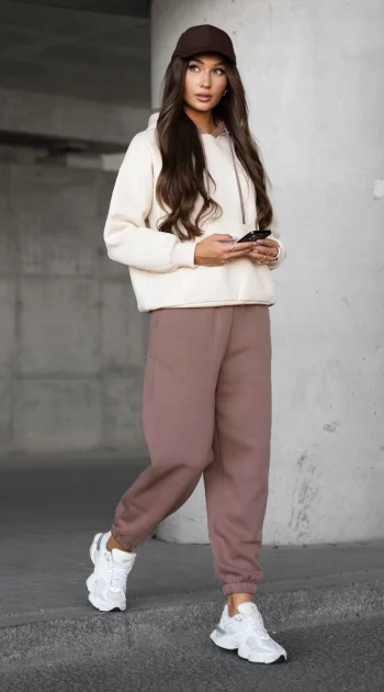 set-dama-crem-si-cappuccino-vatuit-din-bumbac-cu-hanorac-si-pantaloni-casual