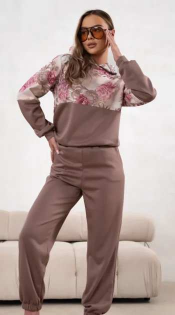 set-de-trening-capuccino-din-vascoza-cu-imprimeu-floral