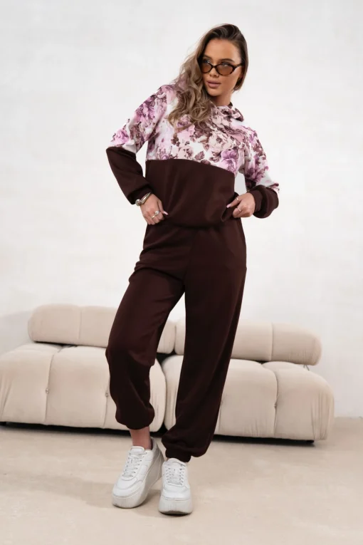 set-de-trening-mocha-din-vascoza-cu-imprimeu-floral