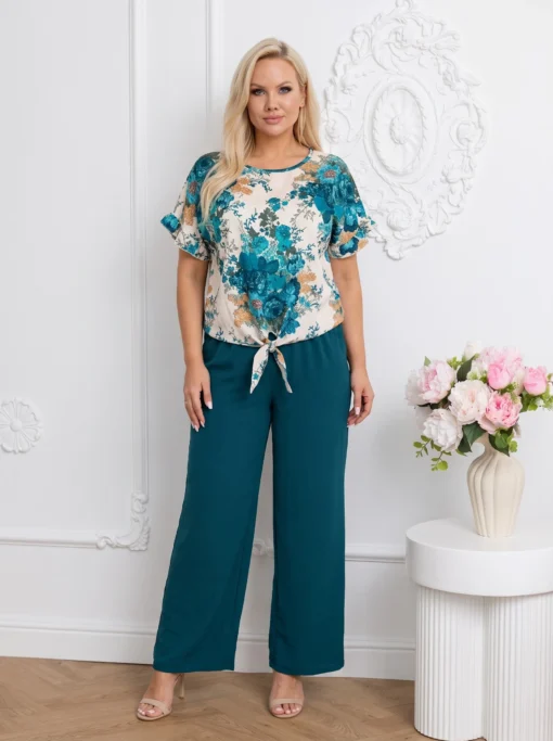 set-din-vascoza-cu-bluza-inflorata-cu-funda-si-pantaloni-lejeri