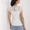 top-alb-mulat-cu-detalii-din-dantela