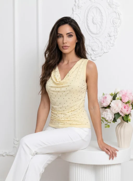 top-elegant-cu-decolteu-cazut-si-strasuri-stralucitoare