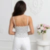 top-elegant-cu-imprimeu-cu-buline-si-insertie-de-dantela