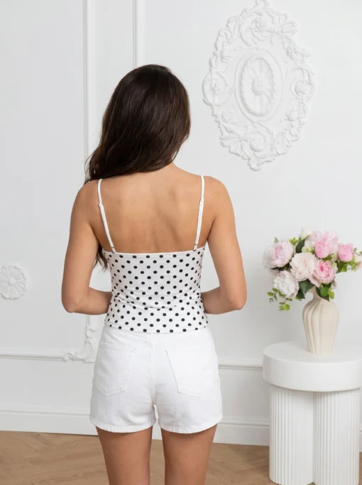 top-elegant-cu-imprimeu-cu-buline-si-insertie-de-dantela