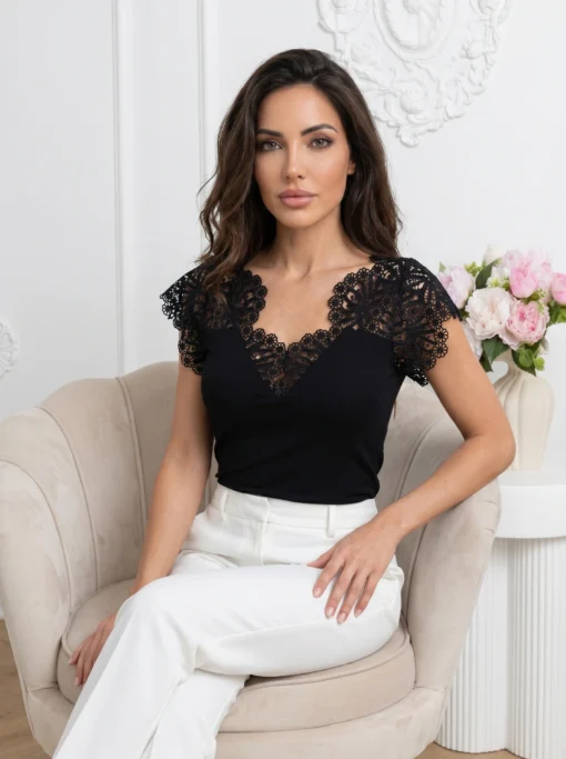 top-elegant-din-bumbac-cu-decolteu-in-v-si-dantela