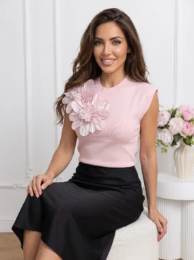Top elegant din tricot fin cu aplicatie florala 3d