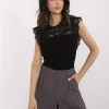 top-negru-mulat-cu-detalii-din-dantela
