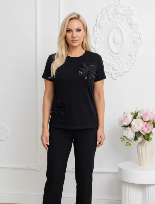 tricou-cu-aplicatii-florale-3d-elegante