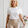 tricou-din-bumbac-cu-aplicatie-floare-3d-si-detalii-stralucitoare-verde-universala