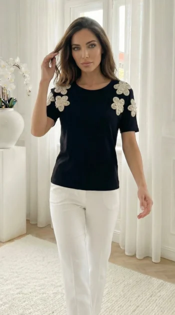 tricou-negru-elegant-din-bumbac-elastic-cu-flori-3d
