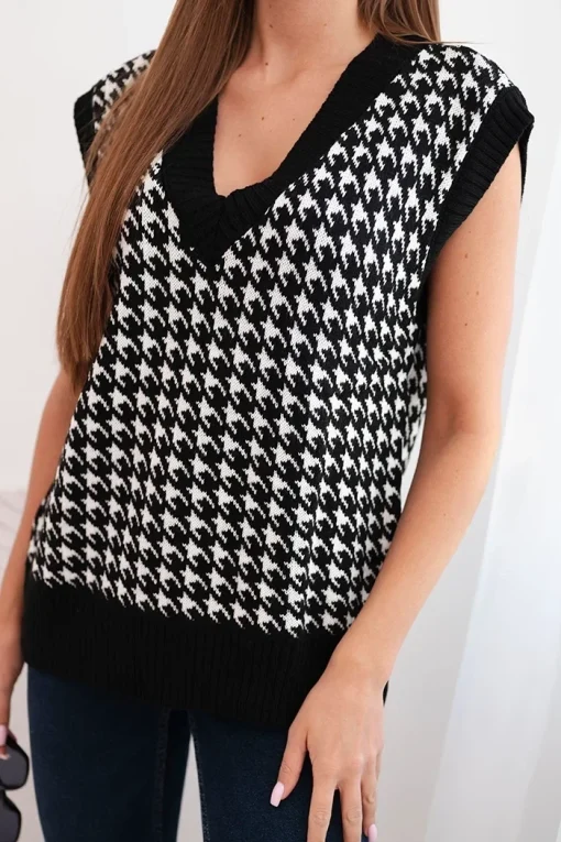 vesta-alb-negru-cu-model-houndstooth
